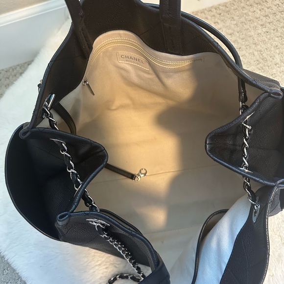 Chanel Double Strap Satchel/Shoulder bag - Picture 4 of 17